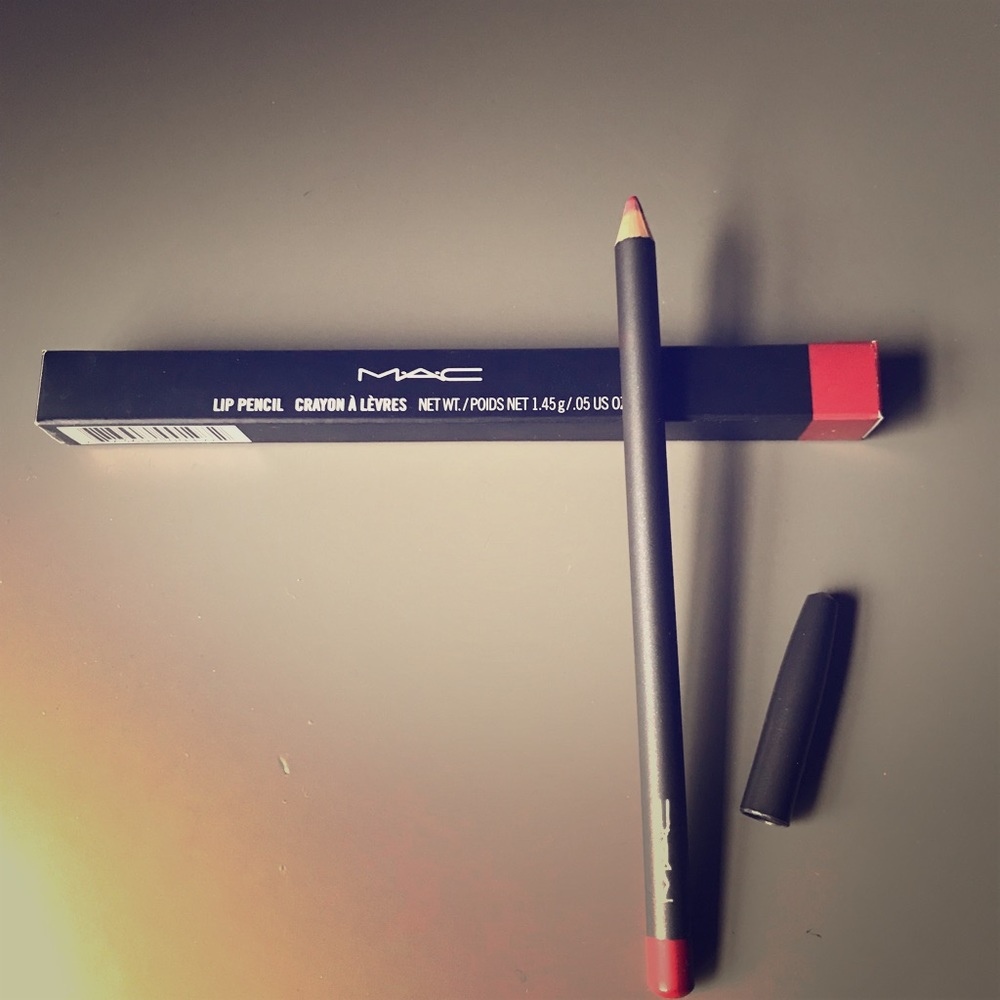 MAC Lip Pencil - Brick Color